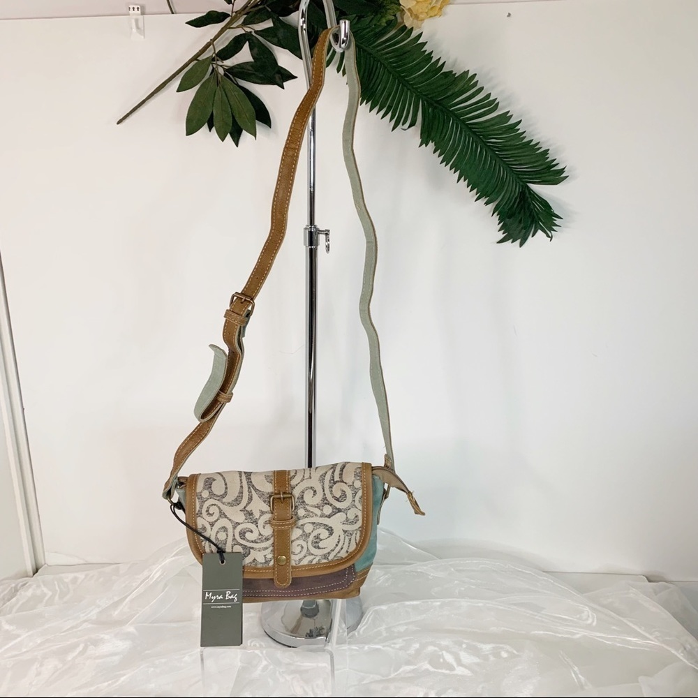 Myra Bag
Leaf Print Small and Cross Body Bag - Picture 2 of 6